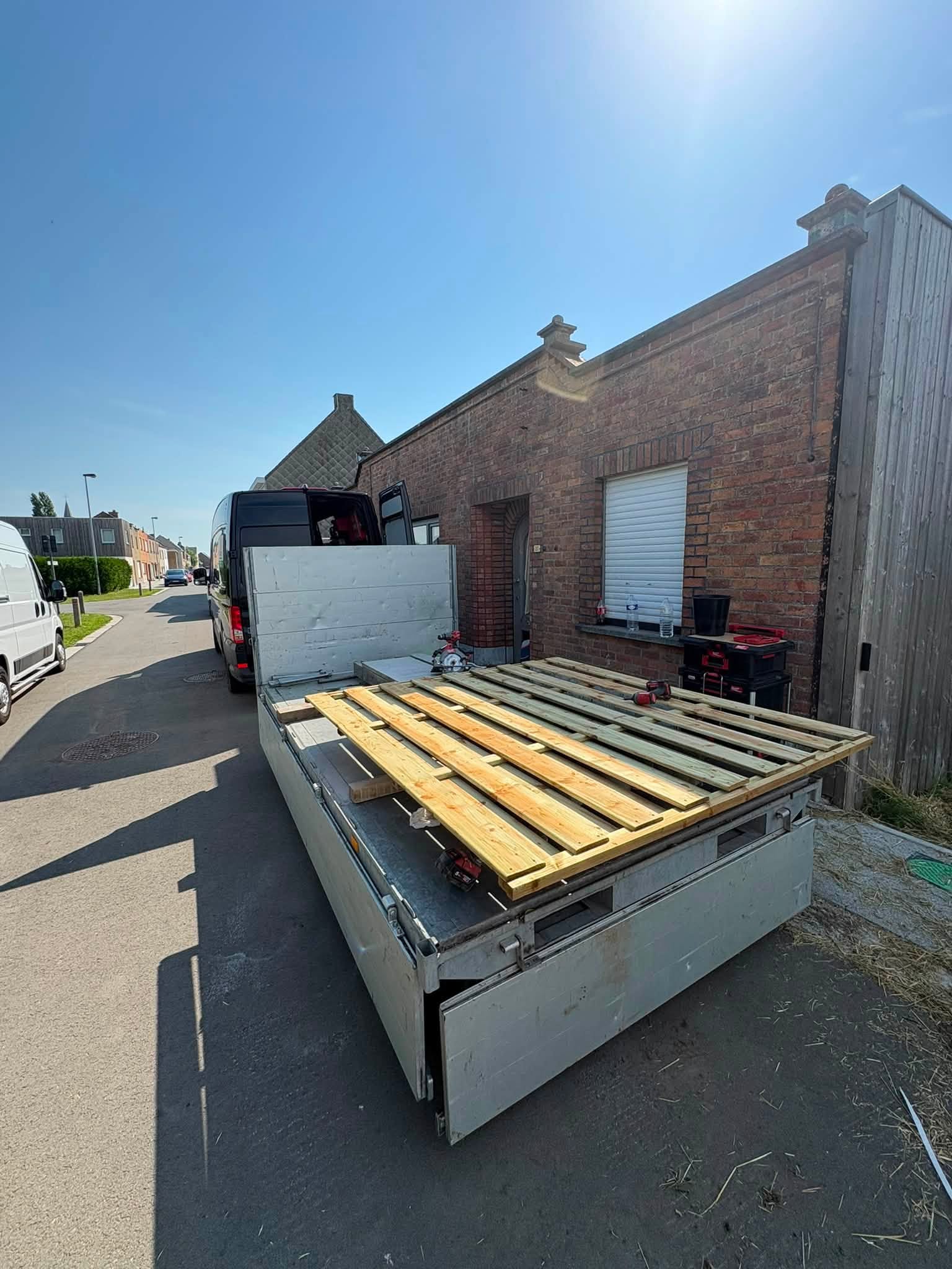 plaatsen houtenscherm afsluiting geplaatst door Watty Afsluitingen in Slijpe