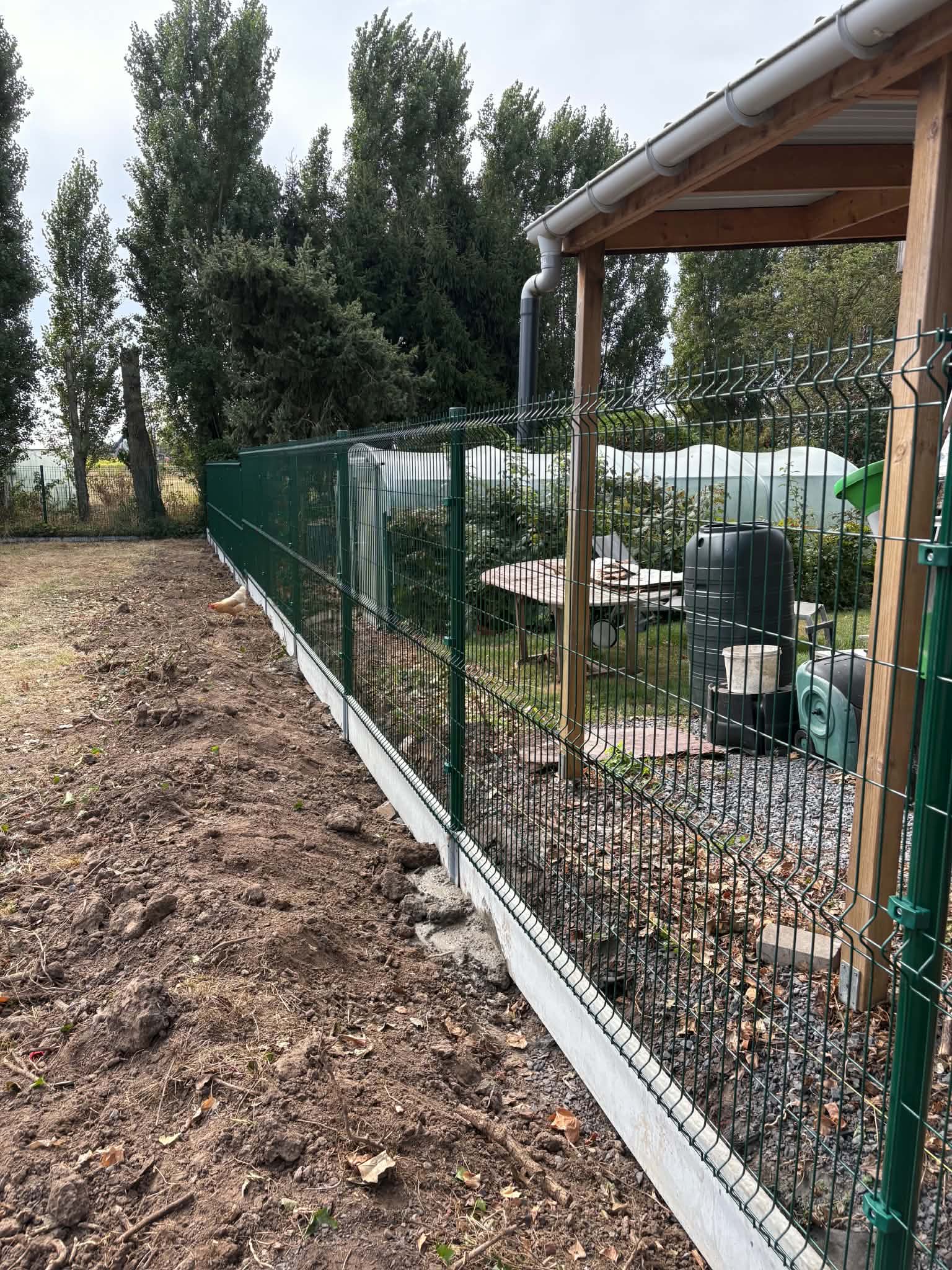 3d paneel groen 180cm geplaatst door Watty Afsluitingen in Deerlijk