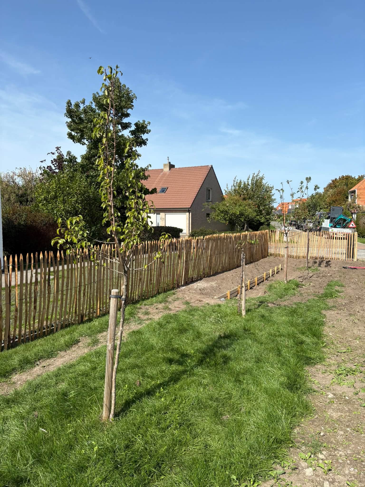 kastanje afsluiting geplaatst door Watty Afsluitingen in Bredene